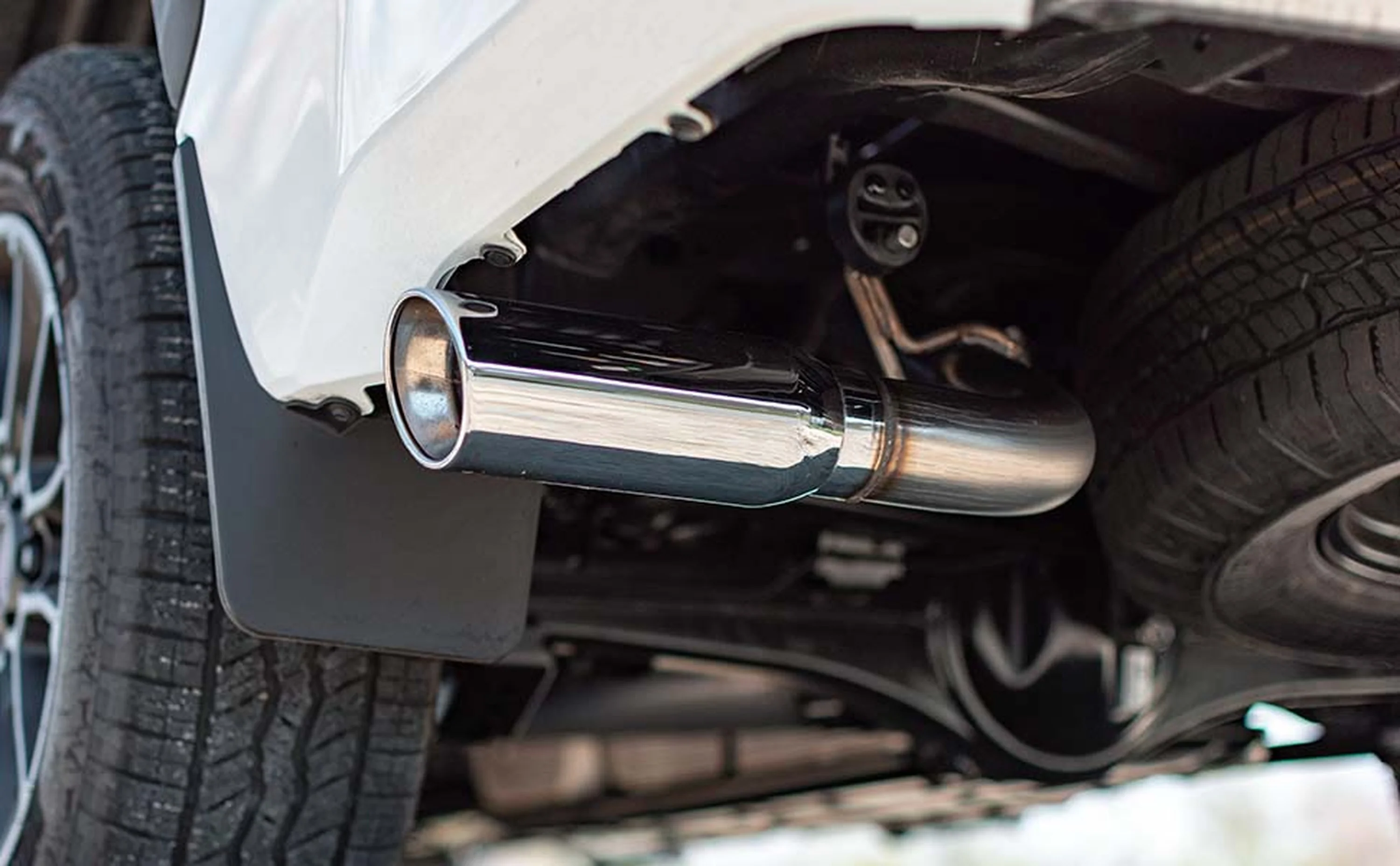 MagnaFlow 3.5 X 4.25in. Oval Polished Exhaust Tip 35174 - Image 4